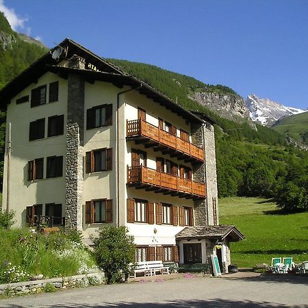Mont Gele Hotel Ollomont Kültér fotó