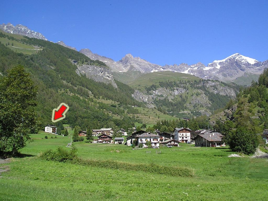 Mont Gele Hotel Ollomont Kültér fotó